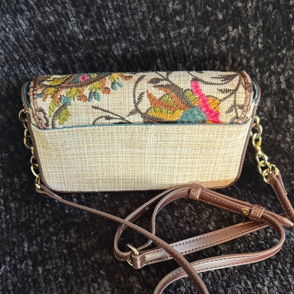 Spartina 449 Floral Embroidered Clutch - Picture 8 of 10